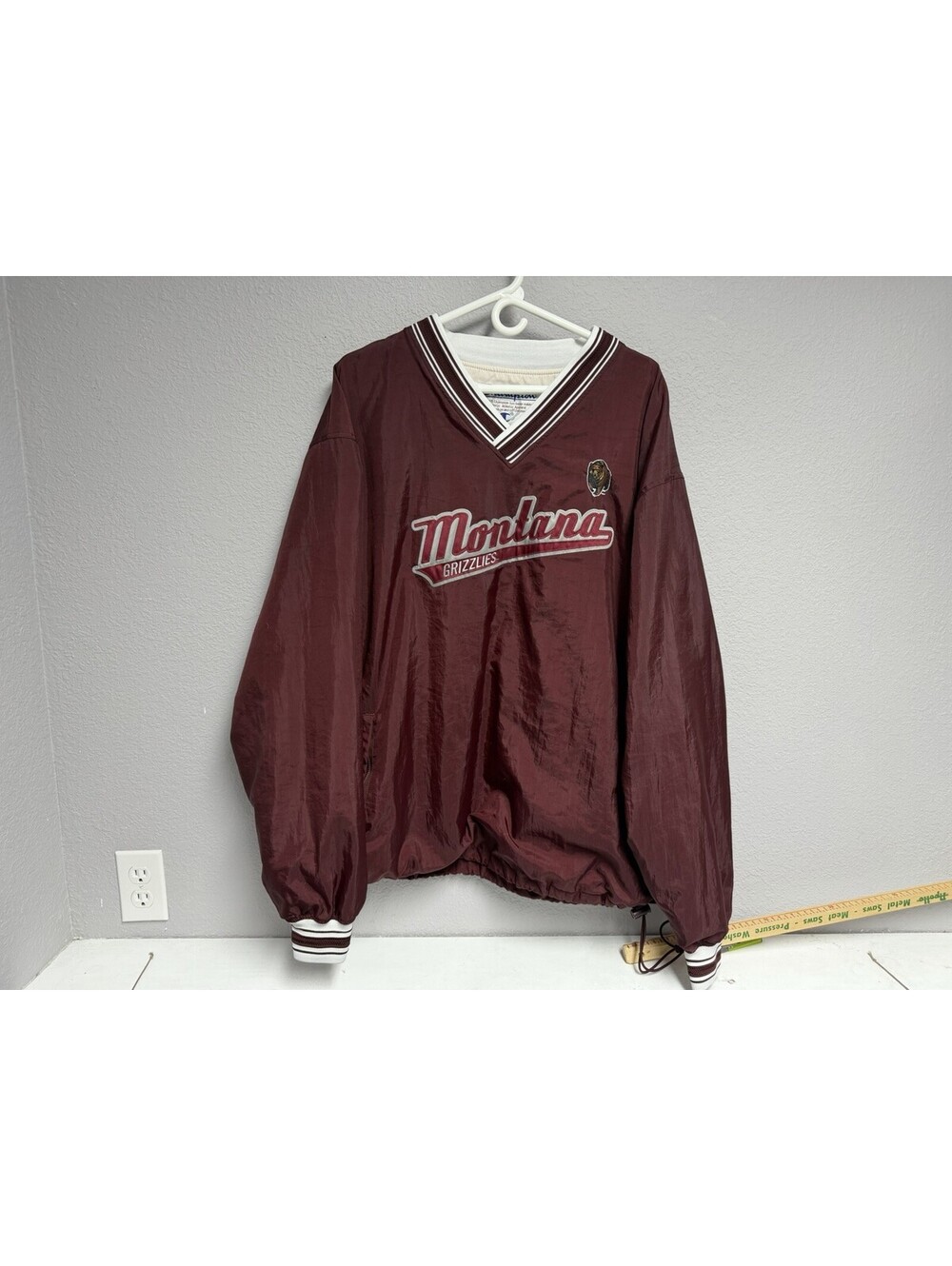 Vintage Champion University Of Montana Windbreaker Jacket XL